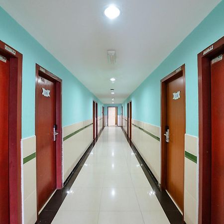 Oyo 90208 Milion Inn Miri Dış mekan fotoğraf