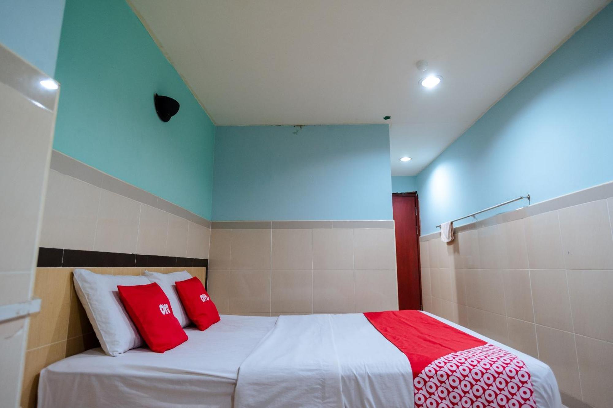 Oyo 90208 Milion Inn Miri Dış mekan fotoğraf