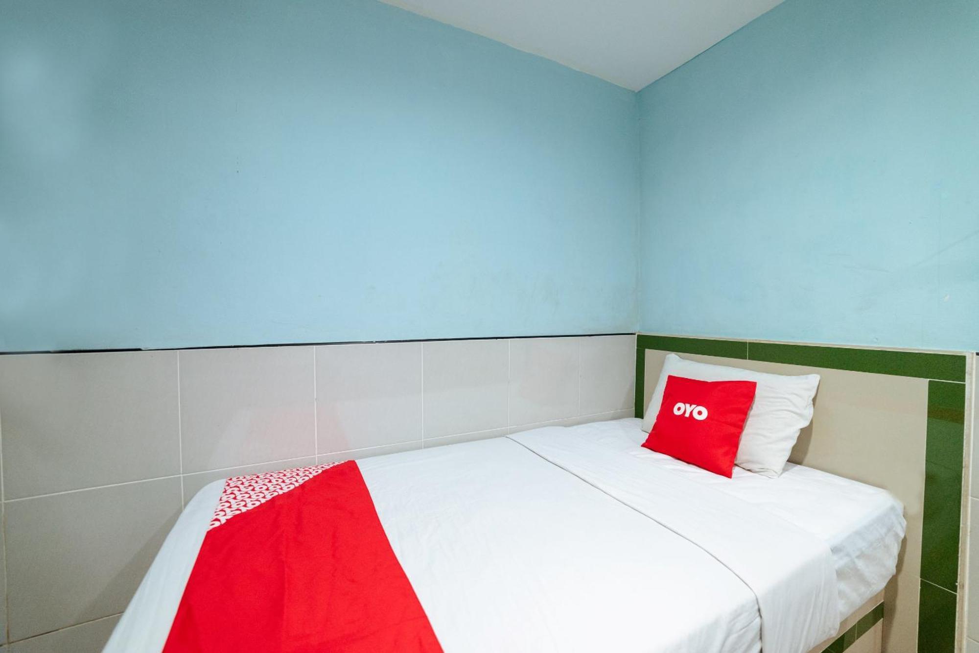 Oyo 90208 Milion Inn Miri Dış mekan fotoğraf